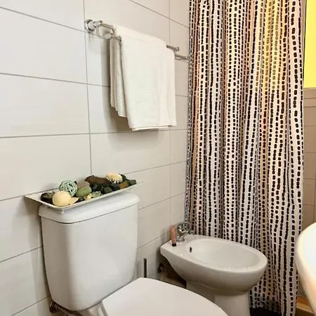 Cozy Seaside Retreat Vlore